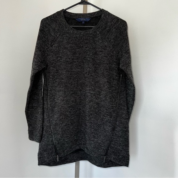 Rachel Rachel Roy Crew Neck Side Zip Sweater. - Picture 1 of 3